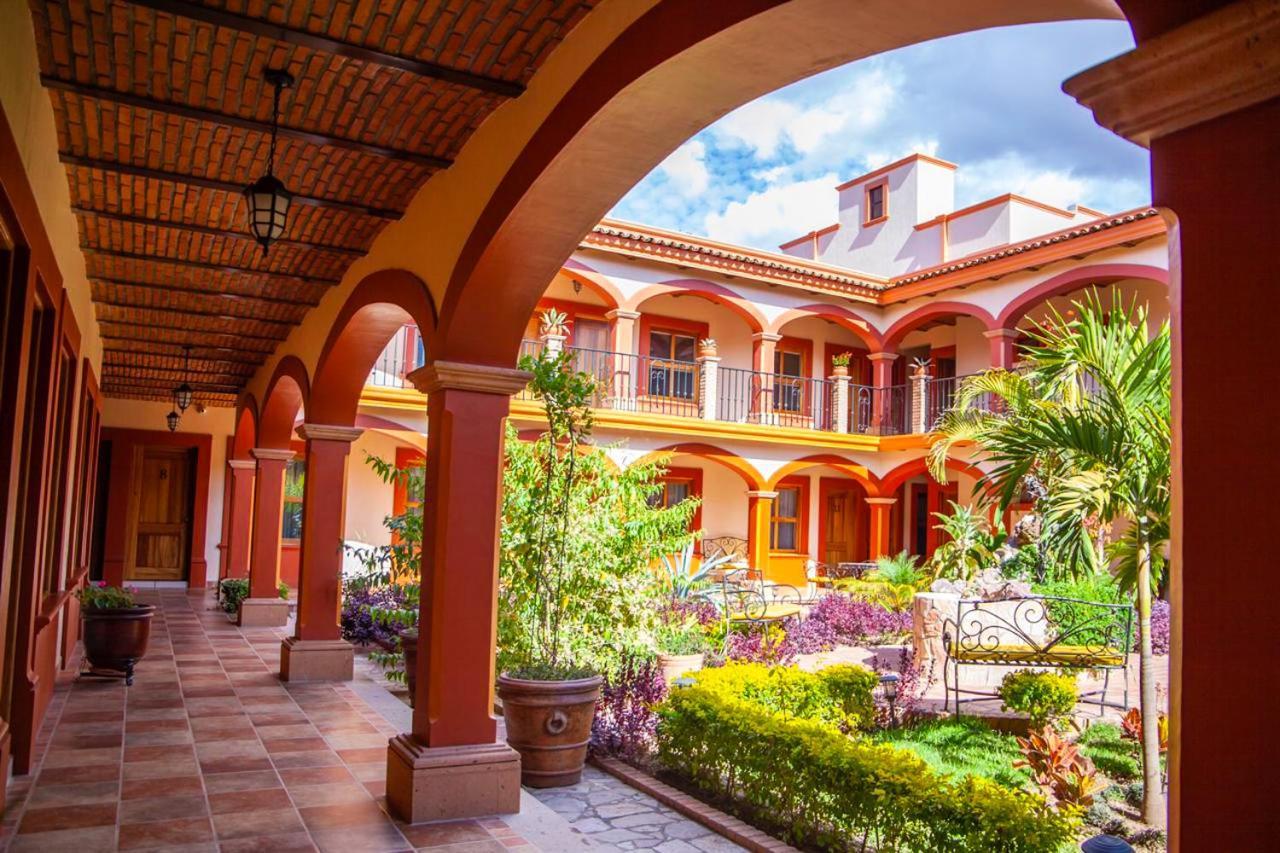 Encanto De La Sierra Hotel ماسكوتا المظهر الخارجي الصورة